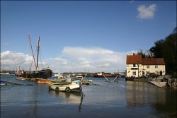 Pin Mill